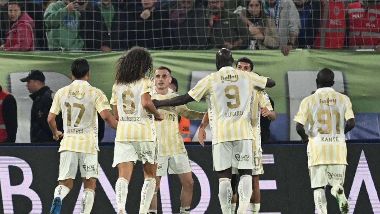 Lukaku en çok onları seviyor: Fenerbahçe'de İsmail Kartal kararını açıkladı, 11 maçta 11 gol! 4